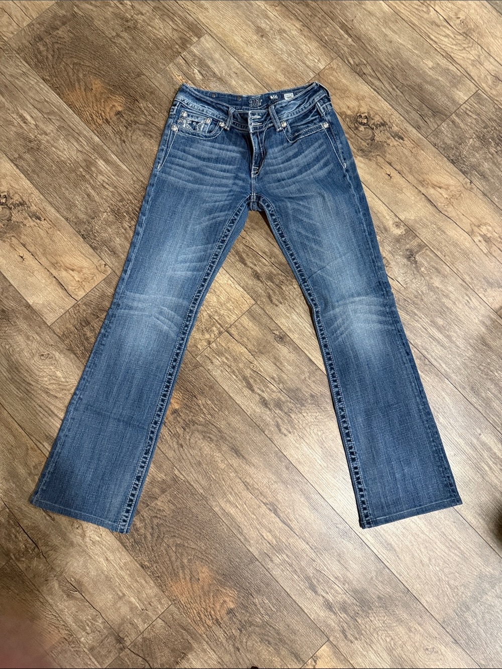 Women’s Blue Straight-Leg Jeans